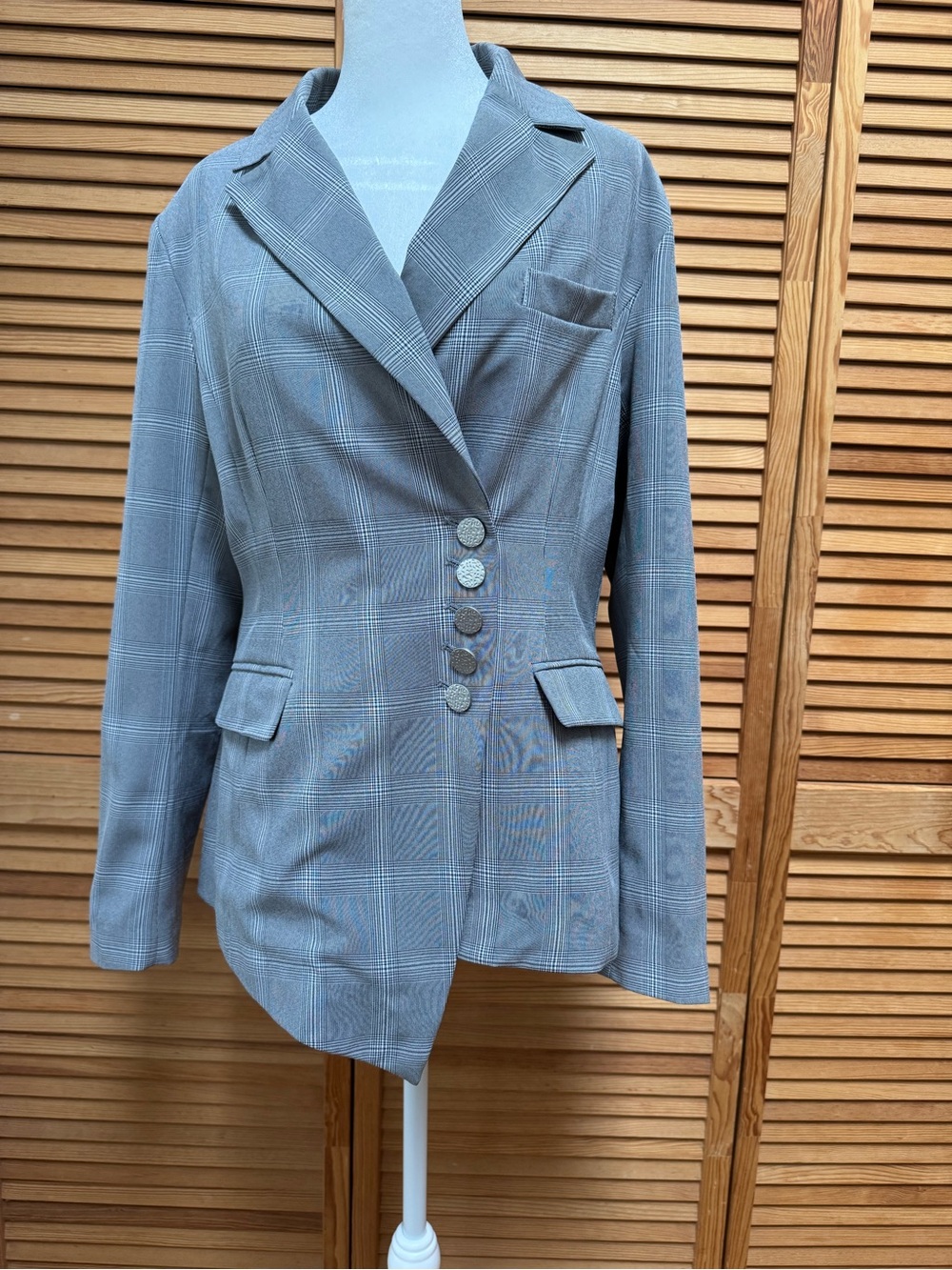 Venus Gray Plaid Blazer Jacket Single Breasted Lined NWOT Size 10 Office Wear